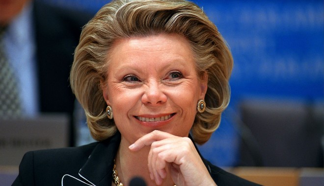 Reding: Ne trebuie un mecanism permanent de evaluare a justiției în toate statele UE - vivianereding-1347466849.jpg