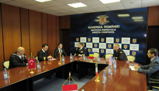 Oaspeți de seamă în vizită la Prefectura Constanța - vizita1-1426253779.jpg