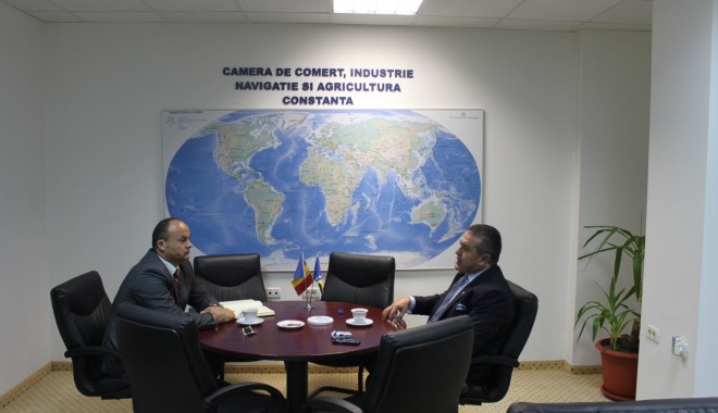 Ambasadorul Bosniei și Herțegovinei la București a venit la Constanța - vizitaccina1-1348050346.jpg