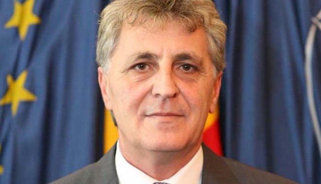 Vizita Comandamentului Aliat Întrunit din Napoli în România - vizitacomandamentului-1398275990.jpg