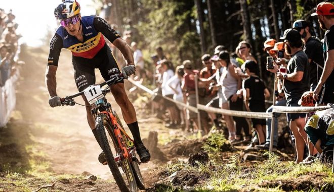 Ciclism – JE 2023: Vlad Dascălu a cucerit aurul în cursa de mountain bike - vladdascalumountainbine-taiat-1687704476.jpg