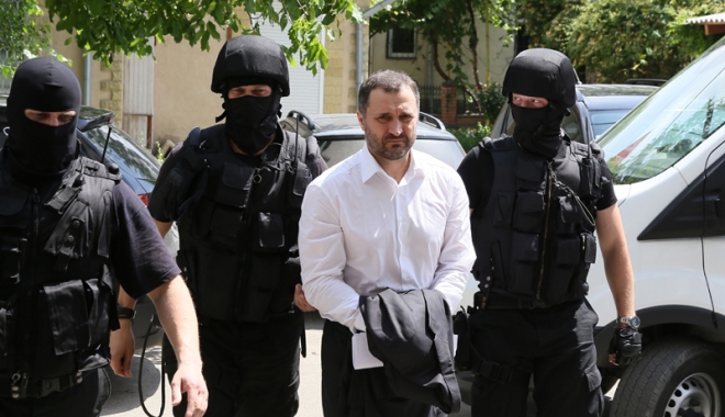 19 ani după gratii? Pe Vlad Filat îl așteaptă viață grea - vladfilat-1466687475.jpg