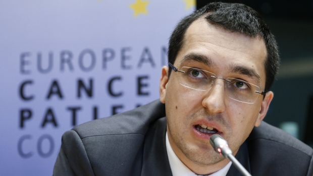 Vlad Voiculescu: Avem 88 de sate care nu au acces la niciun fel de serviciu medical - vladvoiculescu28321600-1476442832.jpg