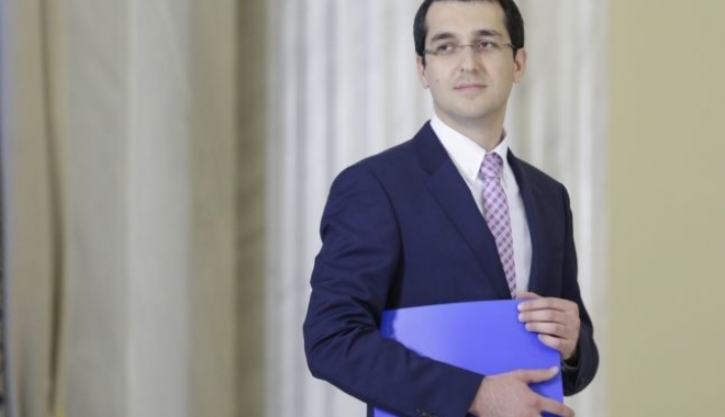 Vlad Voiculescu: Nu voi candida la alegerile parlamentare - vladvoiculescuministru-1475916589.jpg