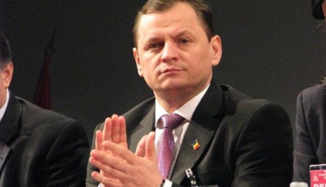 Gabriel Vlase, validat de Parlament la șefia SIE - vlase-1530720336.jpg
