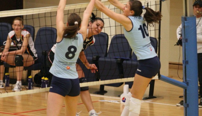 CSV 2004 Tomis, prima victorie în Liga Campionilor la volei feminin - volei-1323813996.jpg