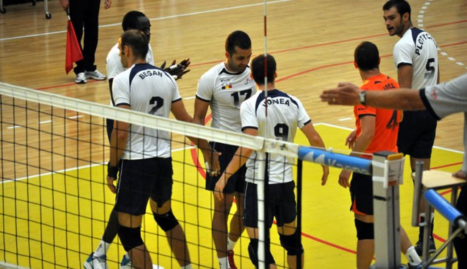 Victoria deschide Constanței ușa calificării - volei-1328114738.jpg
