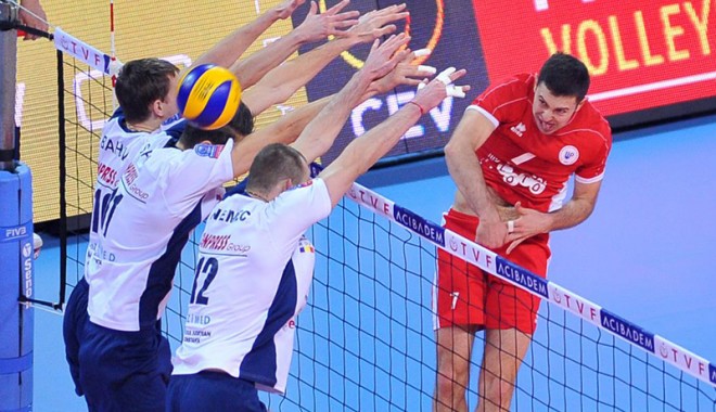 CVM Tomis, la un pas de semifinale - volei-1392147280.jpg