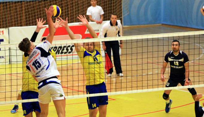 CVM Tomis joacă în deplasare în prima etapă a sezonului 2015-2016 - volei-1435085893.jpg