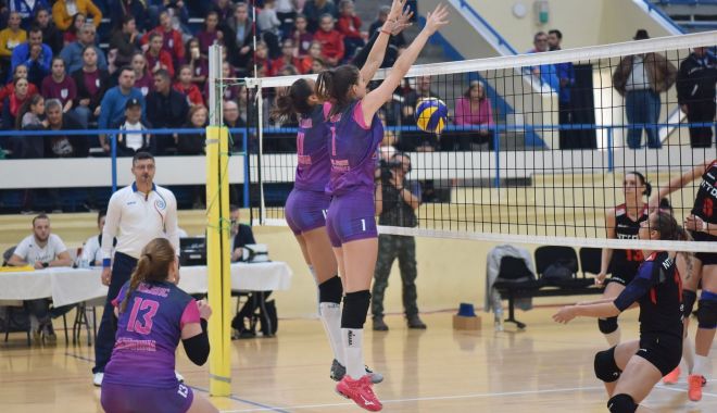 Au spart gheața! CS Medgidia, prima victorie în Divizia A1 la volei feminin - volei-1574015399.jpg