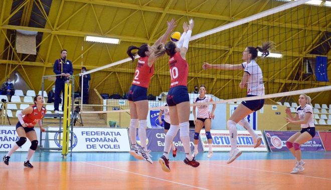 Volei de Ziua Naţională! Turneele 4 şi 5 din Divizia A1, la Medgidia - volei-1606319459.jpg