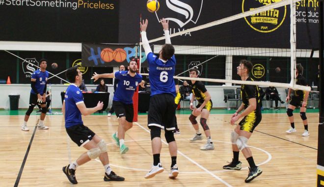 Victorie pentru voleibaliştii de la malul mării - volei-1669561314.jpg