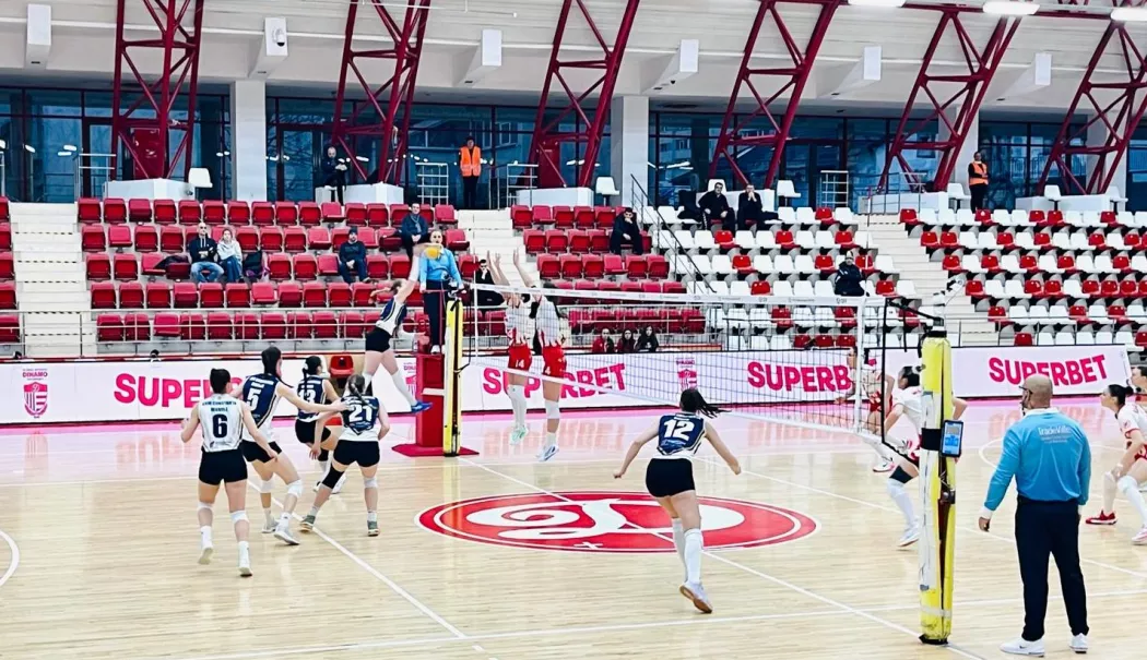CSM Constanța, nicio șansă în fața lui Dinamo, în DA1 la volei feminin - volei-1769956769.webp