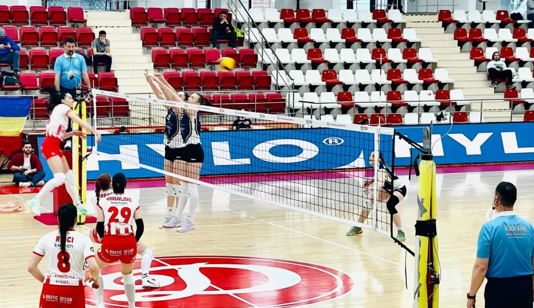 N-au mișcat în front! Voleibalistele de la CSM Constanța, învinse pe terenul lui Dinamo - volei-1773585656.webp