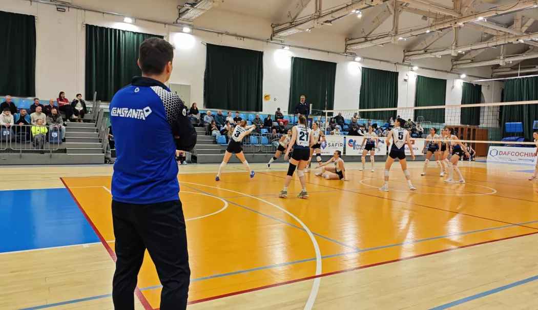 Înfrângere pentru CSM Constanța pe terenul campioanei Alba-Blaj - volei-csm-1769095908.webp