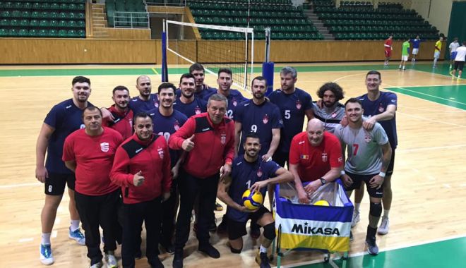 Volei / Deplasare în Ucraina! Dinamo debutează în Cupa Challenge - volei411-1604505711.jpg