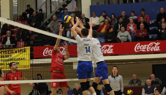 CVM Tomis s-a impus cu 3-0 în meciul cu Steaua București - volei6-1362037446.jpg