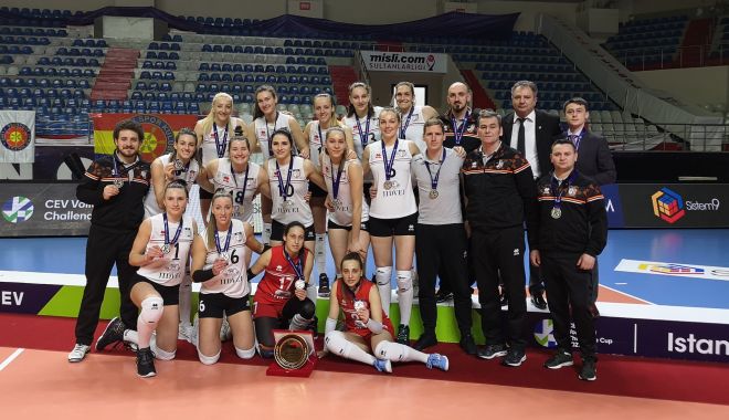 Volei / CSM Volei Alba Blaj, învinsă şi în manşa a doua a finalei Cupei Challenge - voleialba-1616607326.jpg