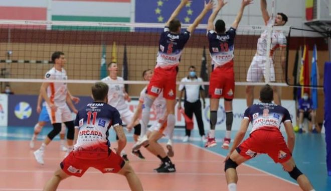 Volei / CSM Arcada, calificată în optimile de finală ale Cupei CEV - voleiarcada2511-1606293573.jpg