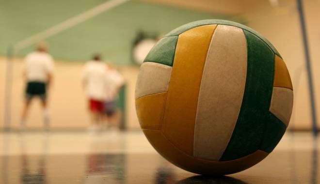 Volei: Astăzi, începe ultima etapă a turului Diviziei A1 - voleietapa-1418980702.jpg
