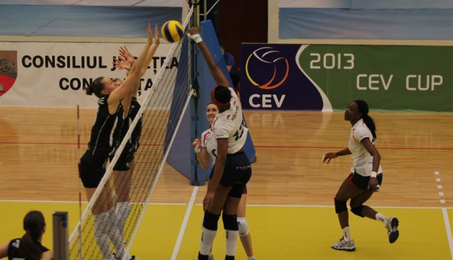 CSV 2004 Tomis va încerca să se mențină pe 2, înainte de play-off - voleifete9-1362161267.jpg
