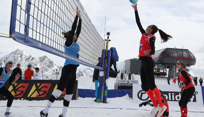 Campionatele Naţionale de volei pe zăpadă 2021, la Azuga - voleizapada301-1609684339.jpg