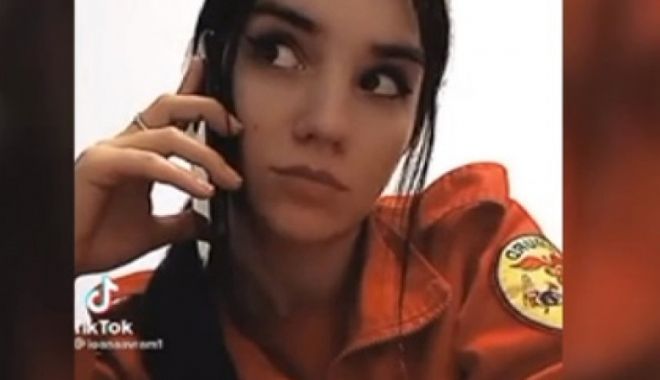 O voluntară ISU a fost dată afară după un clip ironic pe care l-a postat pe TikTok - voluntar-1636380181.jpg