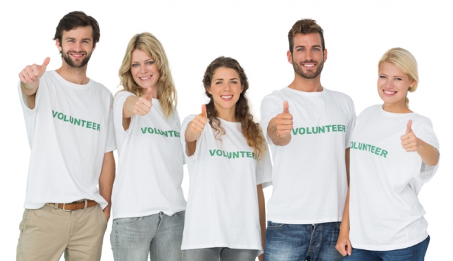 Constănțenii vor să arate că schimbarea vine prin implicare. Începe Săptămâna Voluntariatului - voluntari-1462814788.jpg