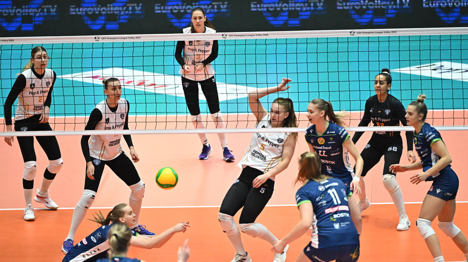 CSO Voluntari a obţinut prima sa victorie în grupele Ligii Campionilor la volei feminin - voluntari-liga-campionilor-1731590070.jpg