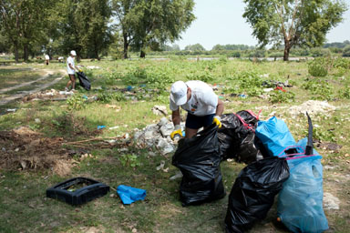 Arată că îți pasă! - voluntariat-1376062012.jpg