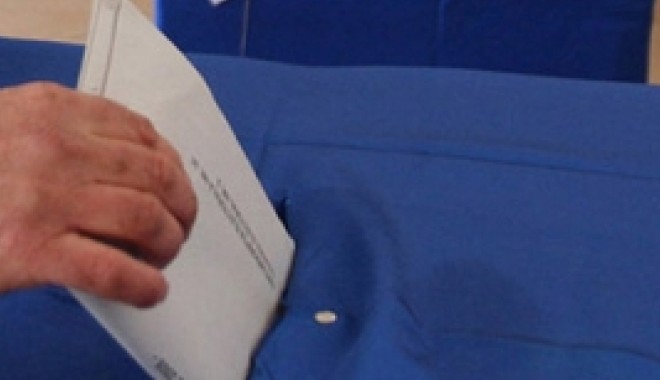 MAI a instruit prefecții cu privire la desfășurarea alegerilor locale - vot-1339075475.jpg