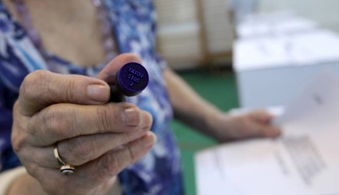 Senatorii au decis ce se întâmplă cu conturile bancare pentru campania electorală - vot-1456848045.jpg