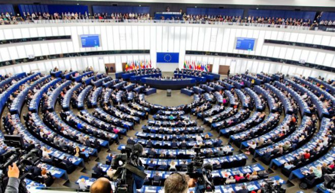Vot al Parlamentului European  pentru reducerea poluării cu plastic - vot-1540477008.jpg