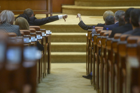 Moțiunea de cenzură împotriva Guvernului a fost depusă - vot-1560339415.jpg
