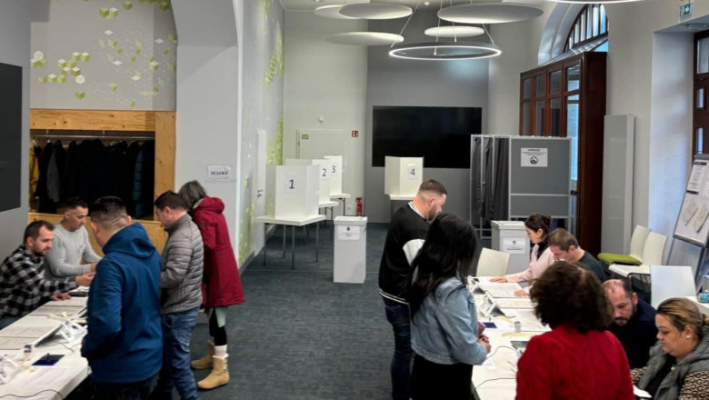 Peste 30.000 de români au votat în străinătate până la ora 15:00, când a fost anulat primul tur al alegrilor prezidenţiale