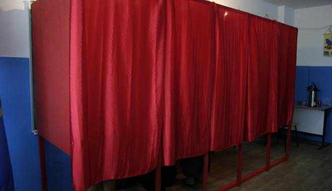 Prezență mare la vot, în Constanța! Pe ce loc ne aflăm - vot2-1416132513.jpg
