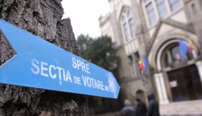 Referendum 2018 / Prezența la vot la referendumul pentru familie a fost de 11,67%, la ora 13.00 - vot666-1538914217.jpg