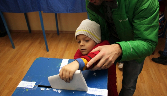 Duminică, mergem la vot! Constanța își alege parlamentarii - votalegeriprezidentiale2014turul-1481292196.jpg