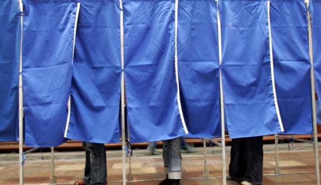 Cehii își aleg noul președinte, în al doilea tur - votcehia-1359121659.jpg