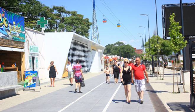 Au început să se dea voucherele de vacanță - vouchereledevacanta-1446143459.jpg