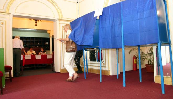 Vrei să fii președinte de secție de votare? Află ce trebuie să faci - vreisafiipresedinte4-1458149466.jpg