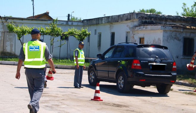 Vrei să te faci POLIȚIST DE FRONTIERĂ? Totul despre admiterea în academii și școli militare - vreisatefaci-1398332797.jpg