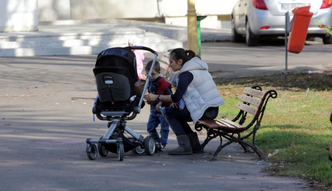 Vreme de primăvară la Constanța - vreme-1356525434.jpg