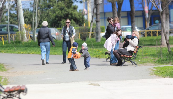 Astăzi, soare și condiții de ploaie, la Constanța - vreme-1366299308.jpg
