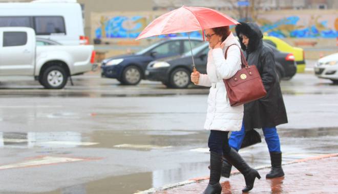 Cer parțial înnorat și maxime de 11 grade Celsius, astăzi, la Constanța - vreme-1424715304.jpg