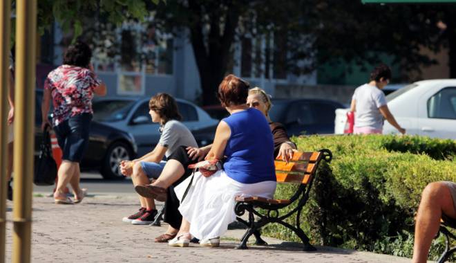 Se răcorește pe litoral. Cer parțial înnorat și maxime de 28 de grade, astăzi, la Constanța - vreme-1436450106.jpg