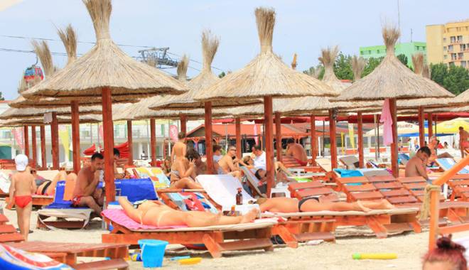 Vreme însorită și maxime de 28 de grade Celsius, astăzi, la Constanța - vreme-1440436874.jpg