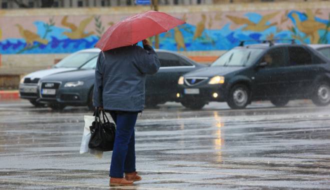 Constanța, sub atenționare meteo. Vremea se răcește  și vin ploile - vreme-1443451278.jpg