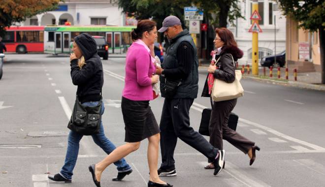 Cer mai mult înnorat și maxime de 15 grade Celsius, astăzi, la Constanța - vreme-1444842985.jpg