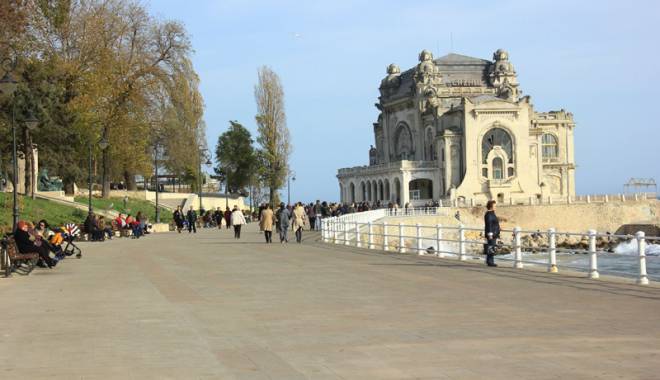 Cum va fi vremea  în minivacanța  de 1 Decembrie - vreme-1448647624.jpg